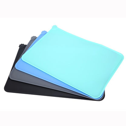 Silicone pet feeding mat