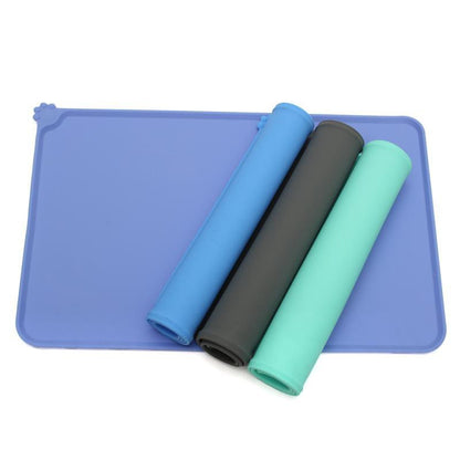 Silicone pet feeding mat